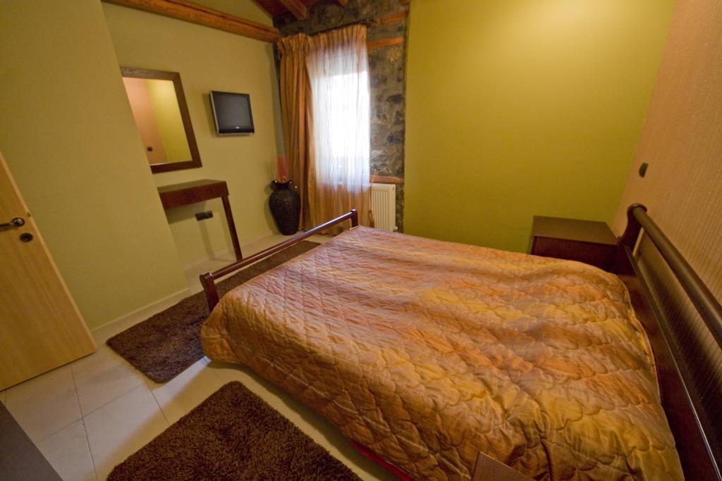 Onar Guesthouse Agios Athanasios  Buitenkant foto